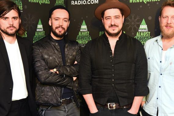 Mumford & Sons loses a member - critics smell "cancel culture"