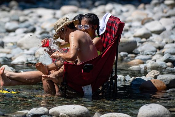 Heat wave in Canada and the USA: when power lines melt