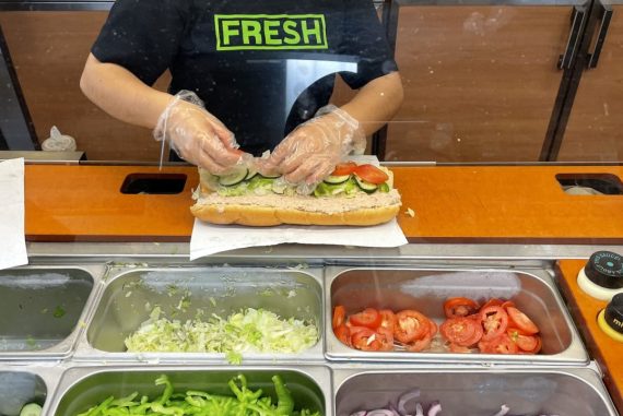 Subway scam?  No Tuna DNA in Tuna Sandwiches